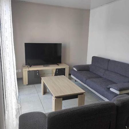 Location Saisonniere Les Bibassiers Apartman Le Tampon Kültér fotó
