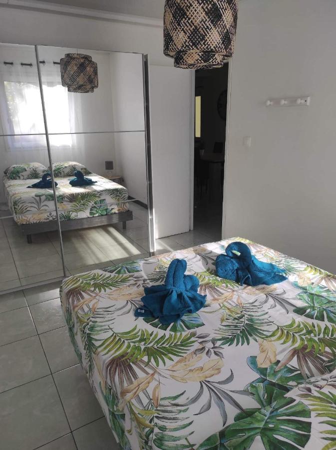 Location Saisonniere Les Bibassiers Apartman Le Tampon Kültér fotó